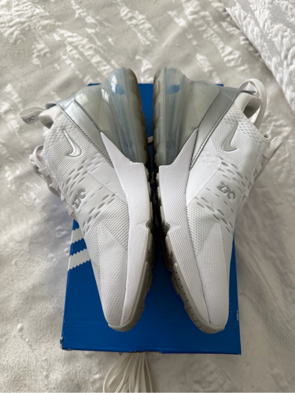 Nike Women’s White Air270 Mesh Runner Sneakers - Picture 3 of 7